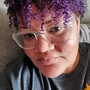 Meet your Posher, Donisha